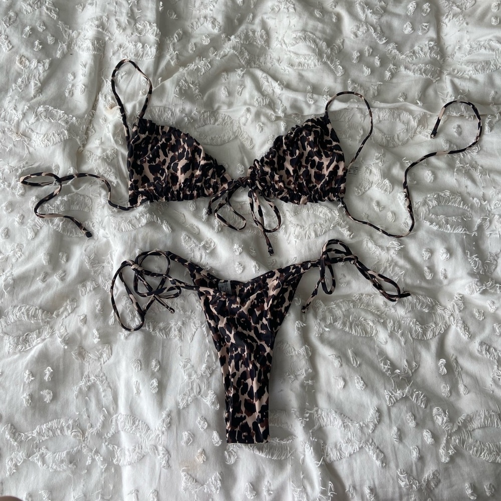 Bikini bathing suit